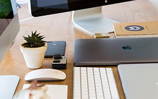 九游游戏中心官网-勇士完封热火，系列赛焦点战中库里锁死对手，勇士gm谈库里