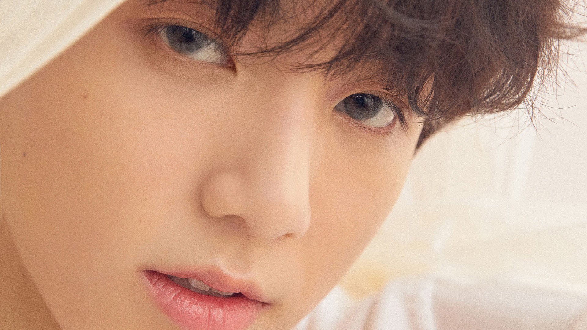 “西甲传奇对决:老将再现巅峰,点燃赛场激情”,西甲传奇球员