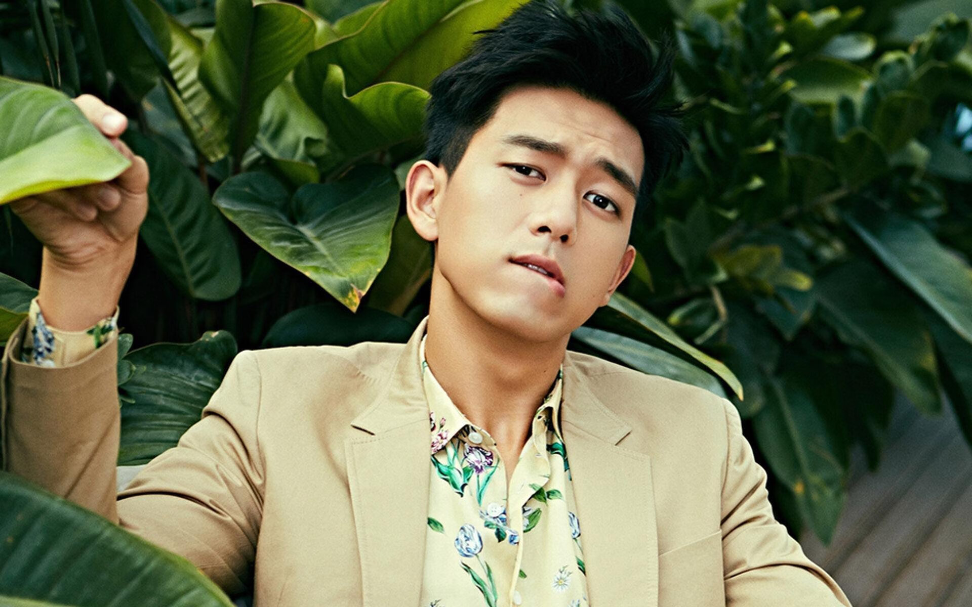 《CS_GO冠军巅峰赛,战火升腾现场火爆》,csgo之巅峰