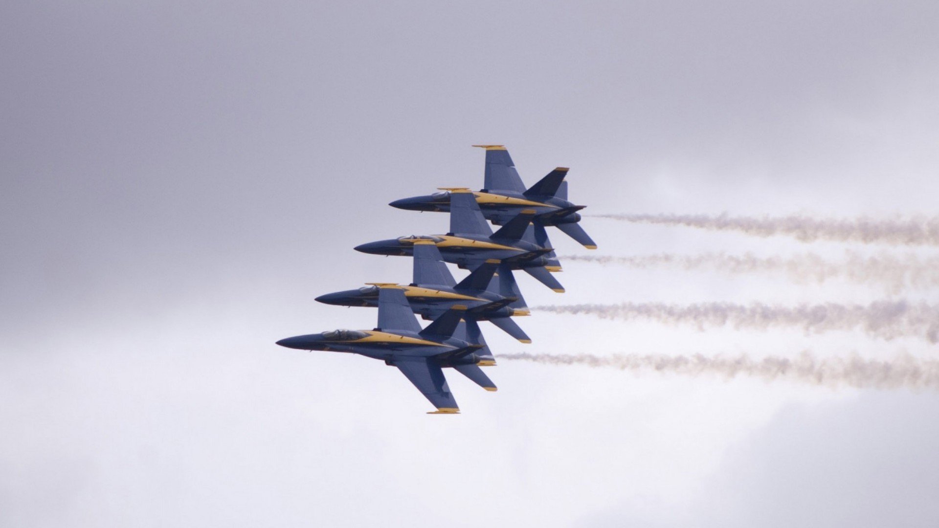 九游娱乐官网 (JIUYOU)-全国范围内推行“足球+健康+素养”的行业创新方法，足球产业化