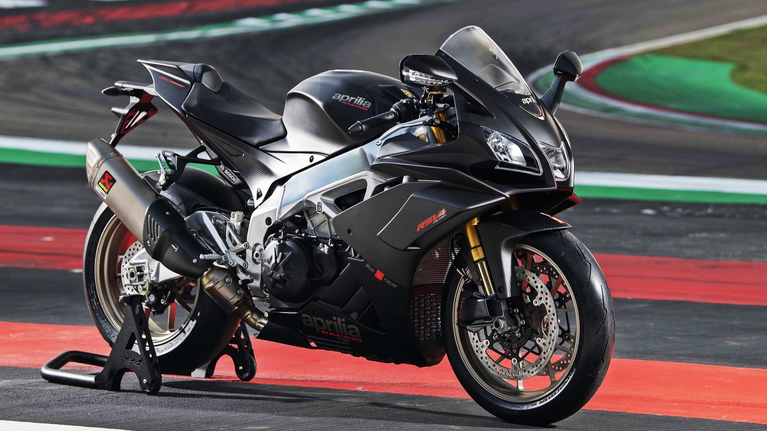 九游娱乐-英雄本色，关键时刻胜负由此决定！，英雄本色下句应该怎么回答