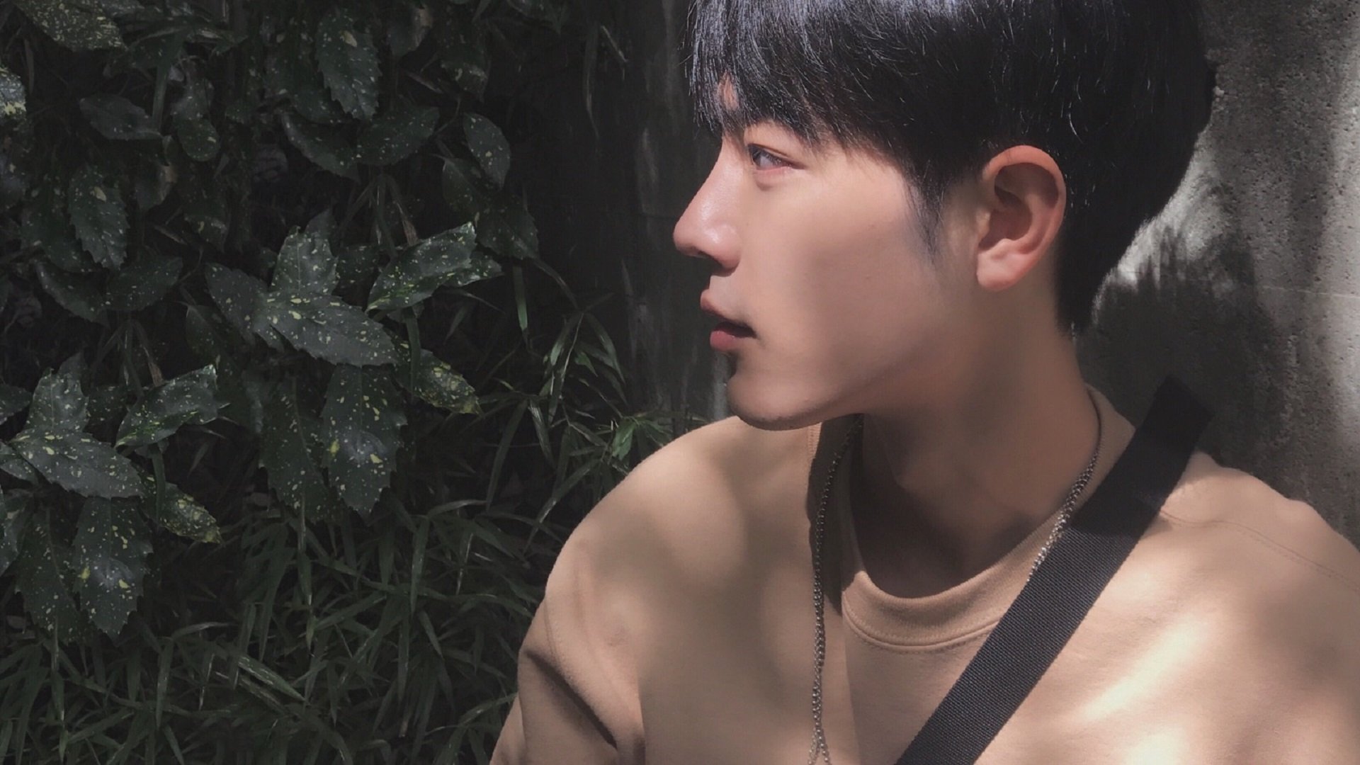 年轻后卫如何挑战豪门稳定防线地位,十大年轻中后卫